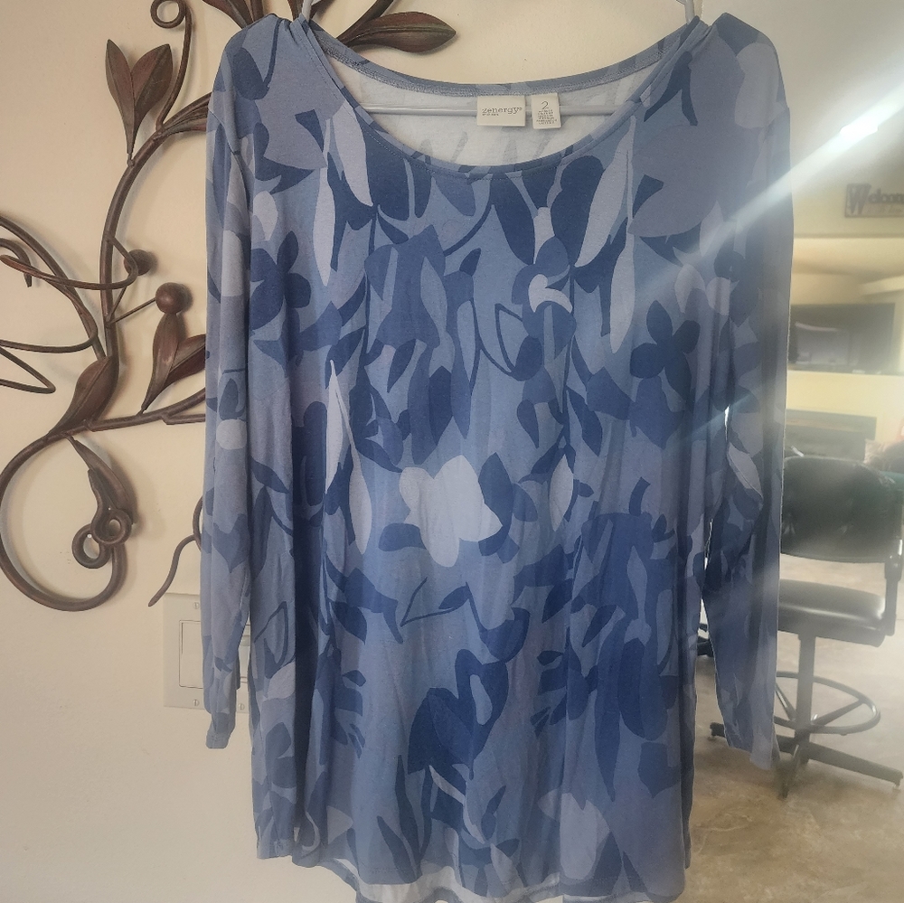 Zenergy blue tunic. Womens size 2